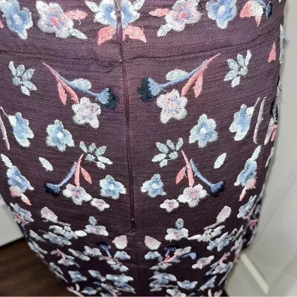 Loft Ann Taylor purple floral embroidered all over lined zip back mini s… - Picture 9 of 11